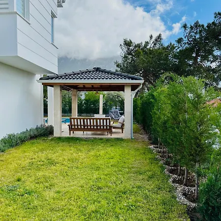 Sunshine Villa